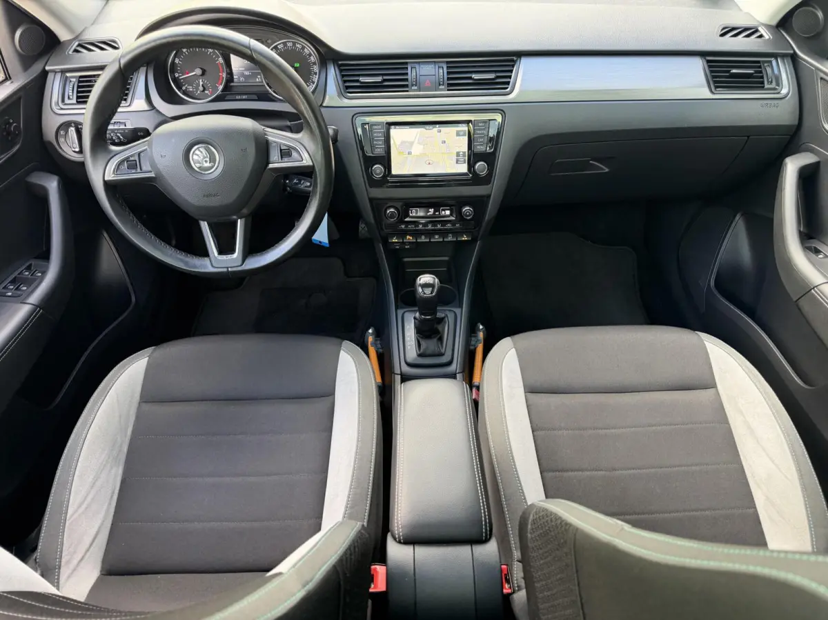1.2 TSI JOY Automaat Stoelvwarming Trekhaak PDC