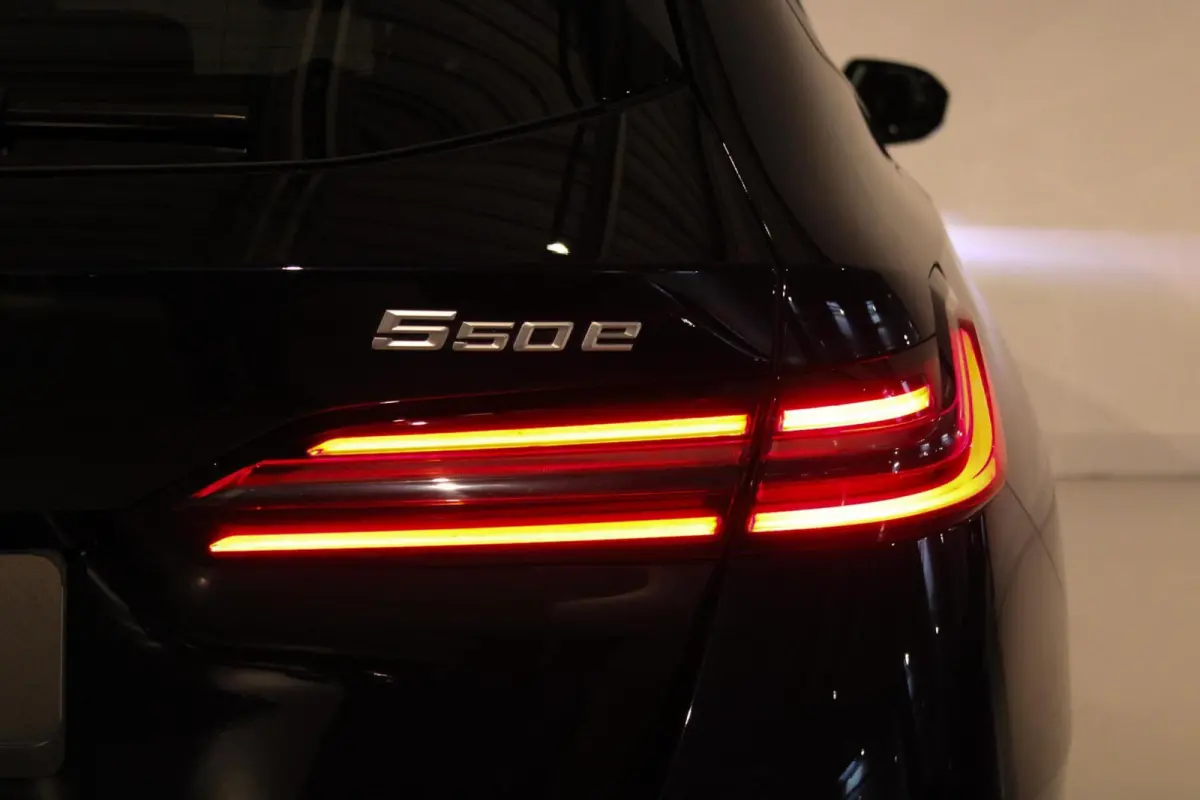 550e xDrive M-sport PANO | 4w-best | HUD