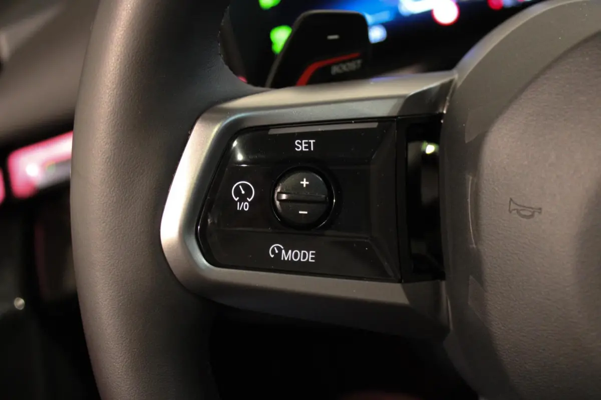 550e xDrive M-sport PANO | 4w-best | HUD
