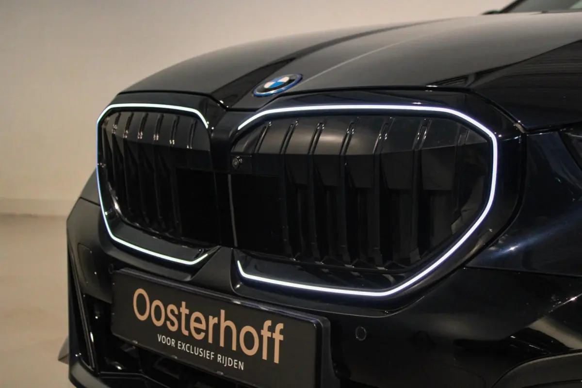 550e xDrive M-sport PANO | 4w-best | HUD