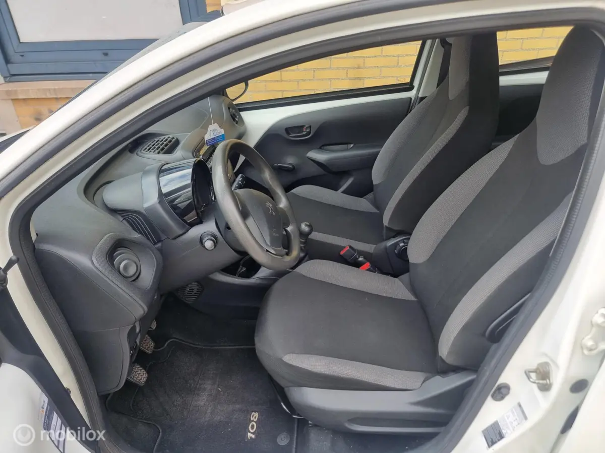 1.0 e-VTi Blue Lion NAP dealer onderhouden