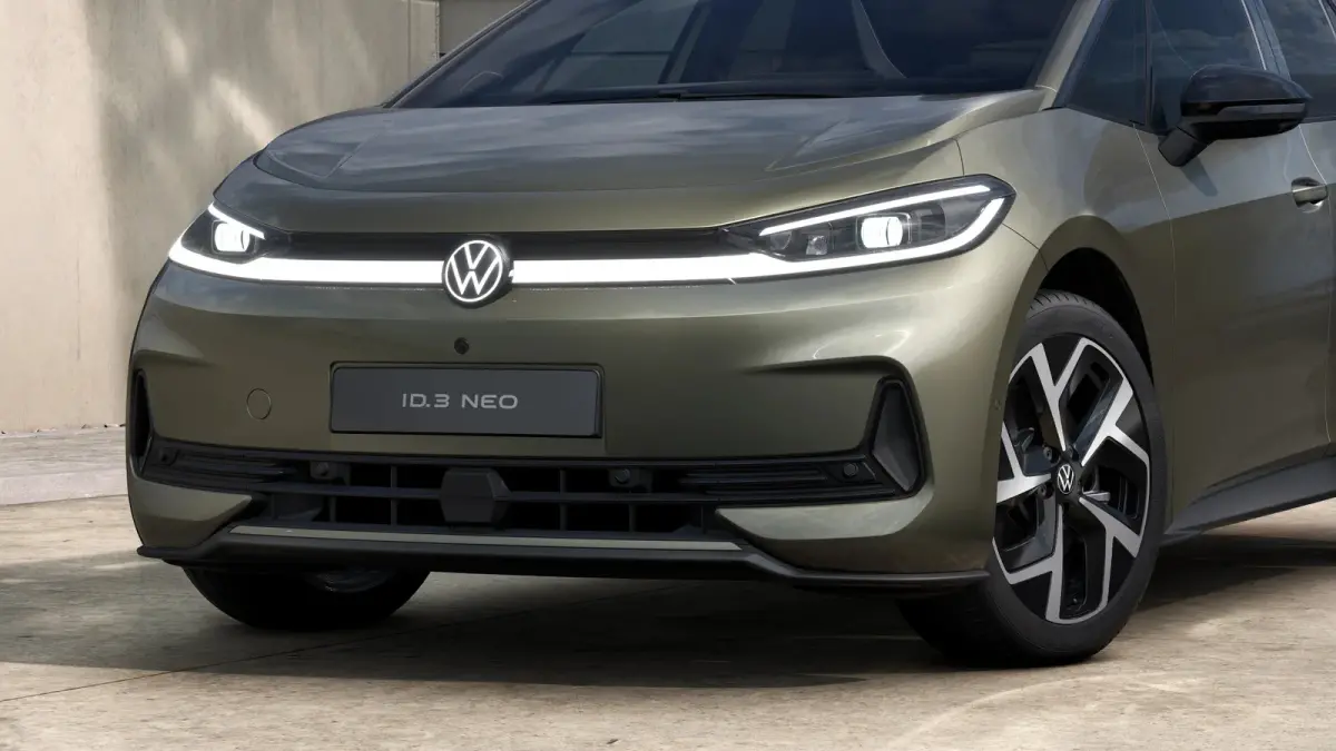 Style | Airconditioning automatisch, 2-zone (Climatronic) | Automatische afstandsregeling (Adaptive Cruise Control) | Buitenspiegels elektrisch instel-, verwarm- en inklapbaar