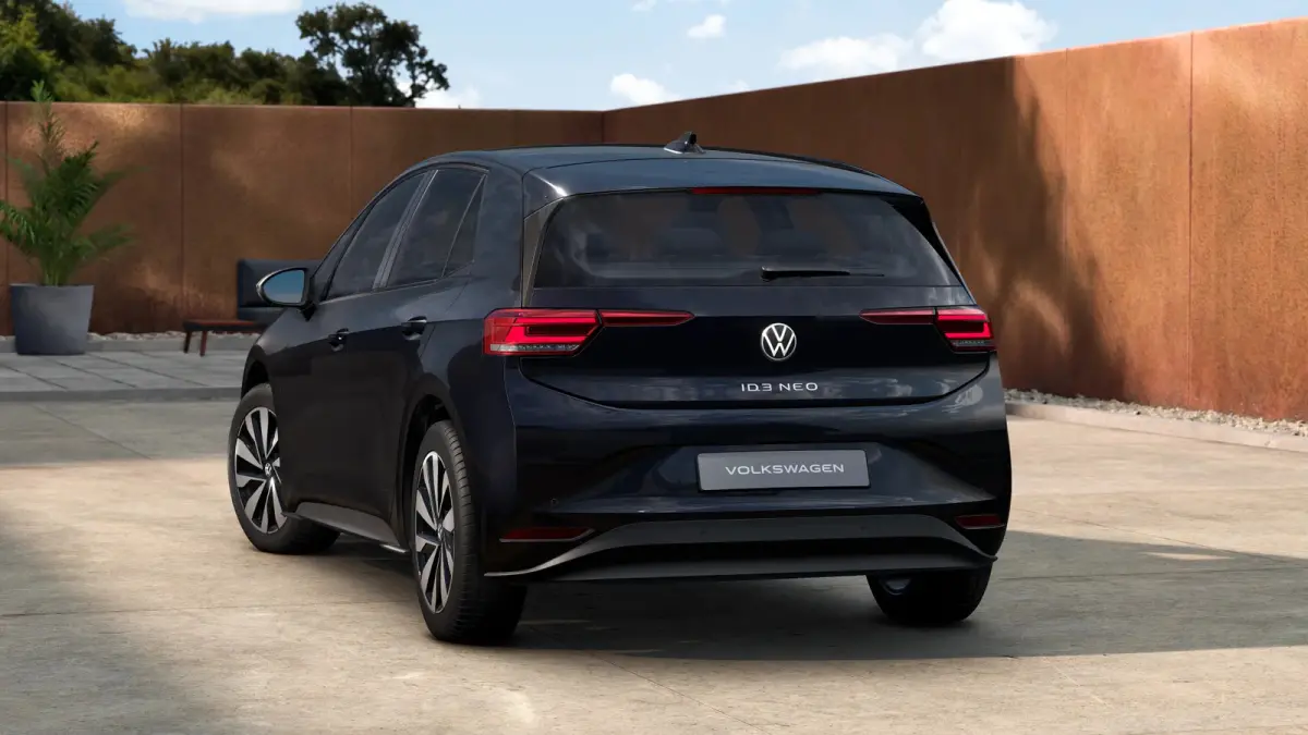 Trend | Automatische afstandsregeling (Adaptive Cruise Control) | Buitenspiegels elektrisch instel-, verwarm- en inklapbaar | Koplampverlichting LED