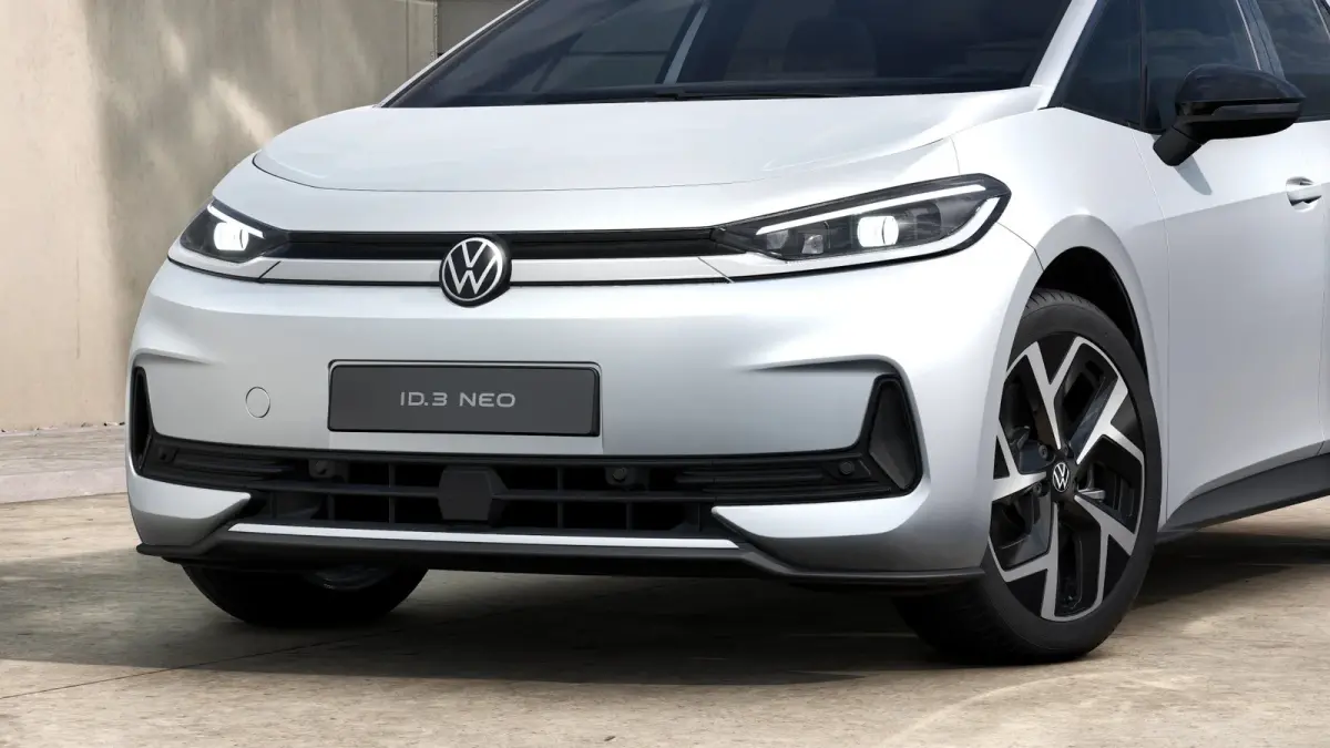 Life | Airconditioning automatisch, 2-zone (Climatronic) | Automatische afstandsregeling (Adaptive Cruise Control) | Buitenspiegels elektrisch instel-, verwarm- en inklapbaar