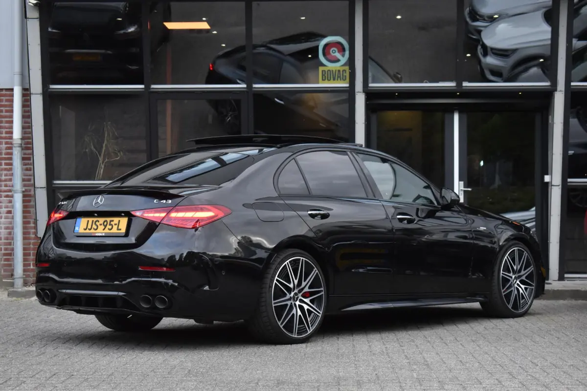 AMG C43 4MATIC Lane Pano HUD Camera360 Burmester C43