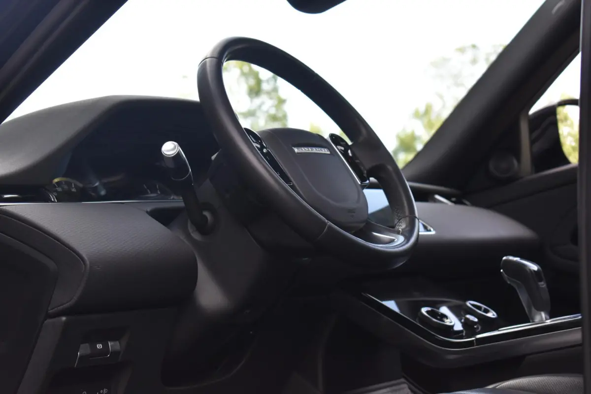 1.5 P300e AWD Autobiography Lane Pano Camera