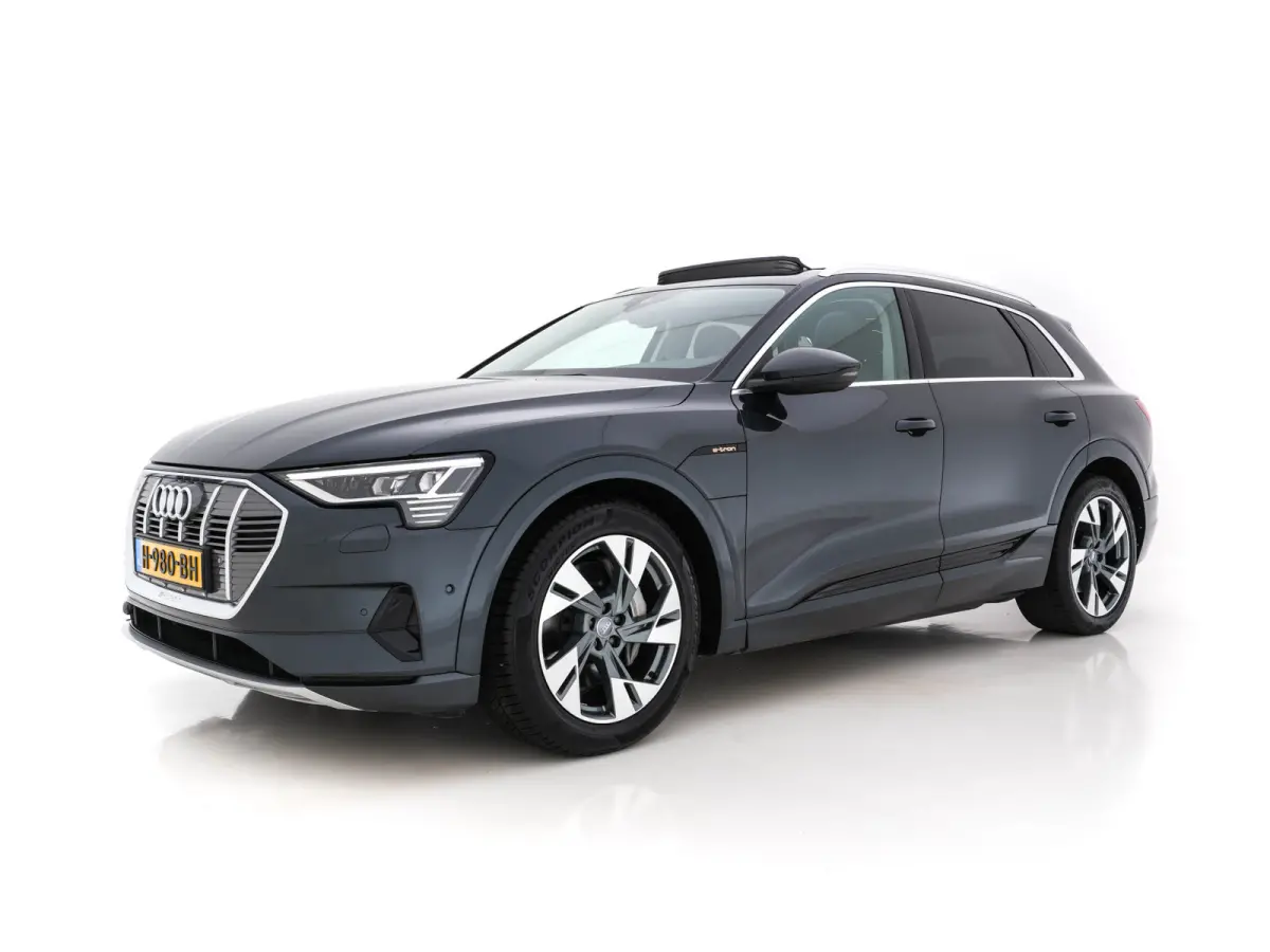 50 Quattro Advanced [ 3-Fase-11kW ]{ SoH-100% } INCL-BTW Aut. *HEATPUMP | PANO | LEATHER | DIGI-COCKPIT | FULL-LED | MEMORY-PACK |  KEYLESS | NAVI-FULLMAP | TOWBAR | SHIFTPADDLES | COMFORTSE