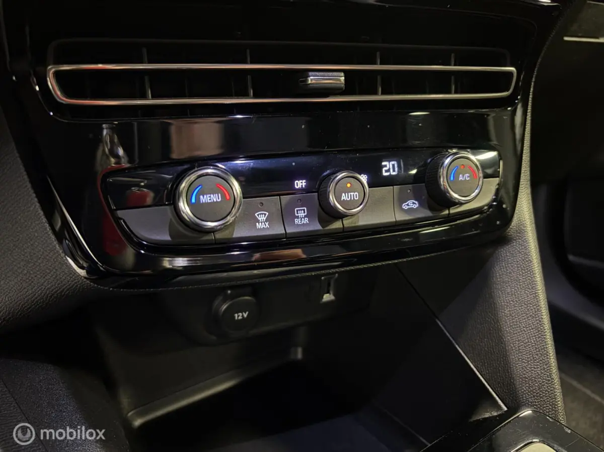 1.2 Level 4 LED / NAVI / CARPLAY / CRUISE / TREKHAAK / ALL SEASONS