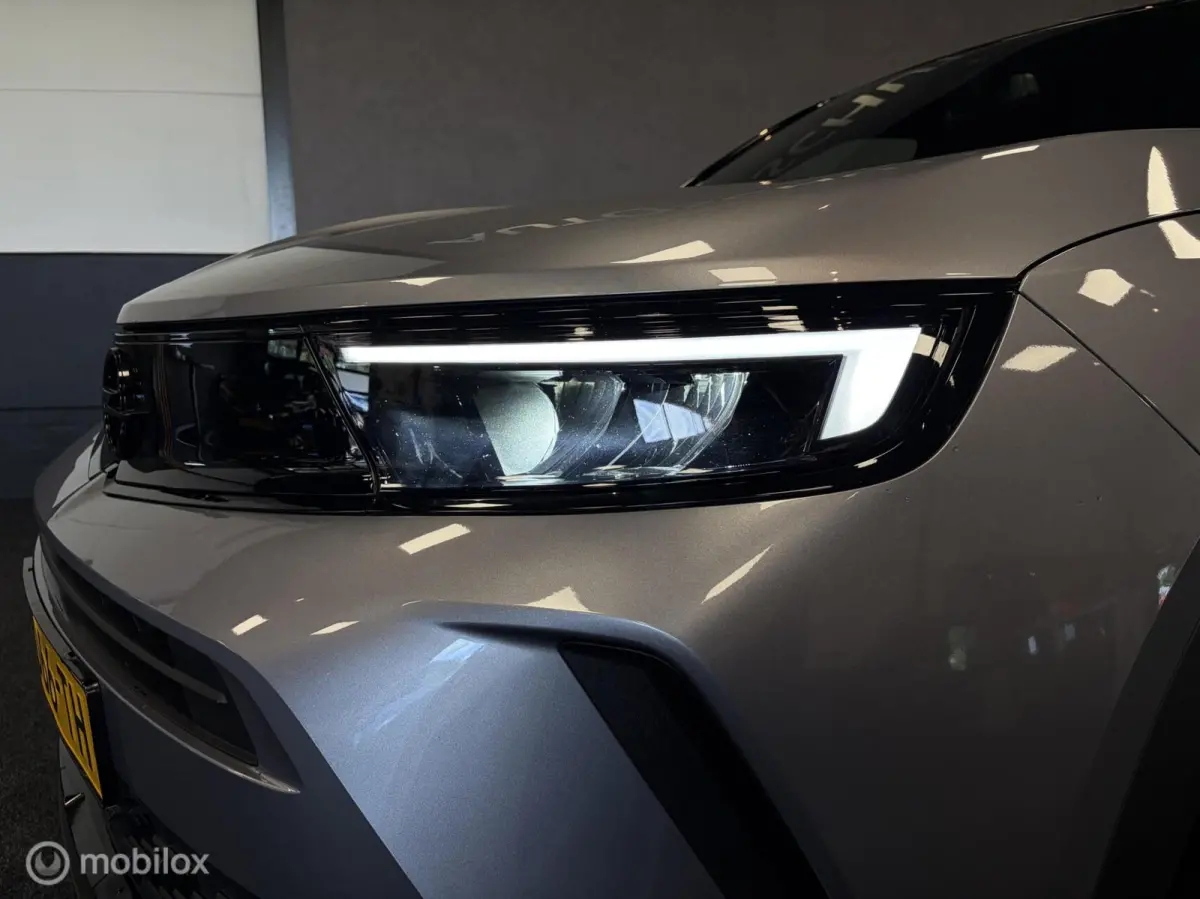 1.2 Level 4 LED / NAVI / CARPLAY / CRUISE / TREKHAAK / ALL SEASONS