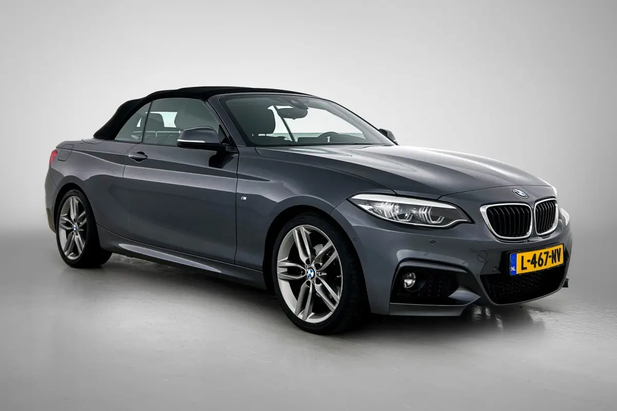 218i High Executive M-pakket (Volledig Dealer OnH, Camera, StoelV, Harman/ Kardon, Navi Pro, Lane Assist, Etc)