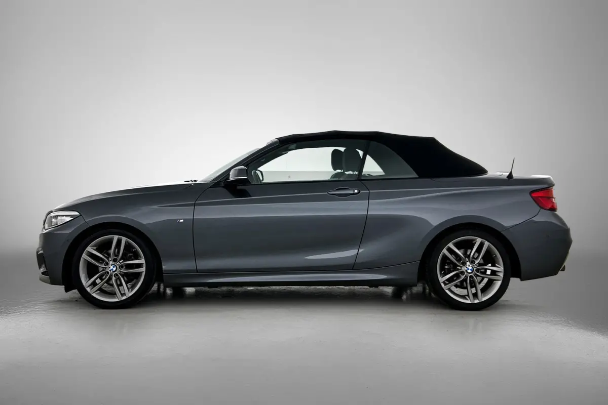 218i High Executive M-pakket (Volledig Dealer OnH, Camera, StoelV, Harman/ Kardon, Navi Pro, Lane Assist, Etc)