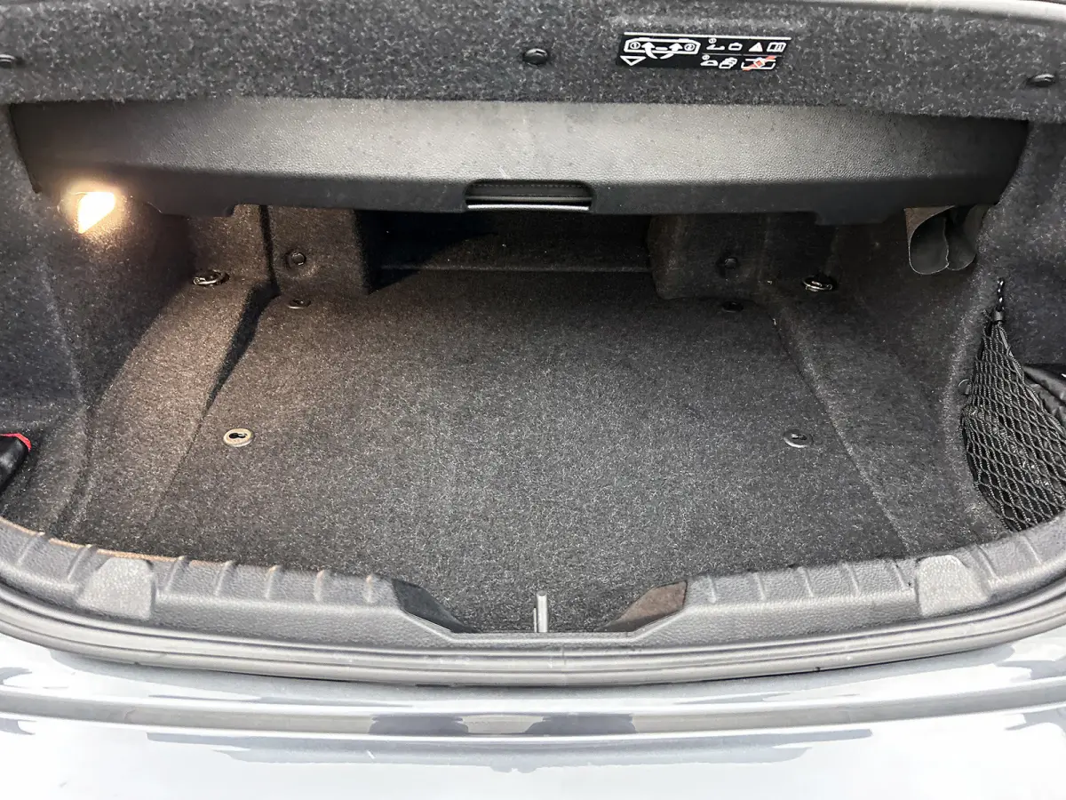 218i High Executive M-pakket (Volledig Dealer OnH, Camera, StoelV, Harman/ Kardon, Navi Pro, Lane Assist, Etc)