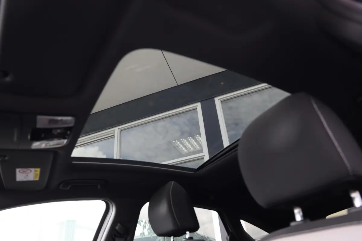 1.0 T-GDI GT-Line|Panorama|Camera|Navi|Apple carplay/Android auto|