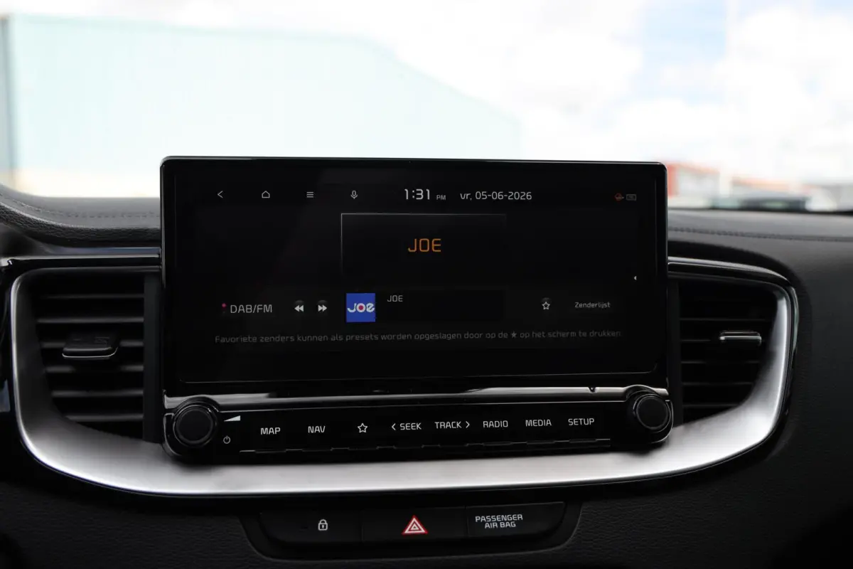 1.0 T-GDI GT-Line|Panorama|Camera|Navi|Apple carplay/Android auto|