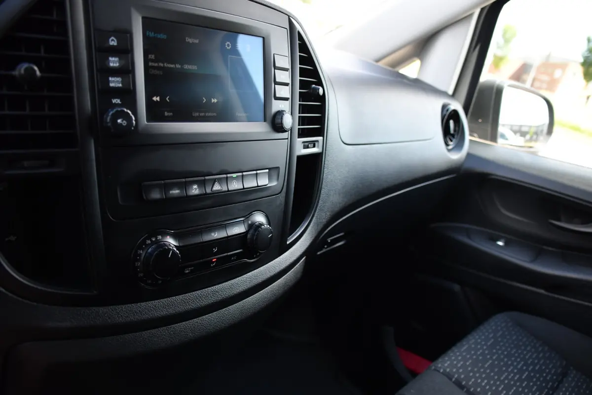 116 CDI L2 PB Edition Camera, Cruise, Carplay, LED, 164pk, Automaat, Multimedia, Uniek!