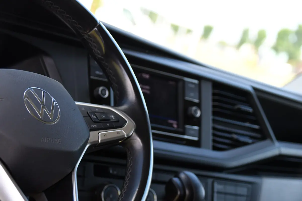 2.0 TDI L1H1 30 Bulli Edition Adaptieve Cruise, Camera, Carplay, LED, Stoelverwarming, Standkachel, 150pk, Trekhaak, Uniek!