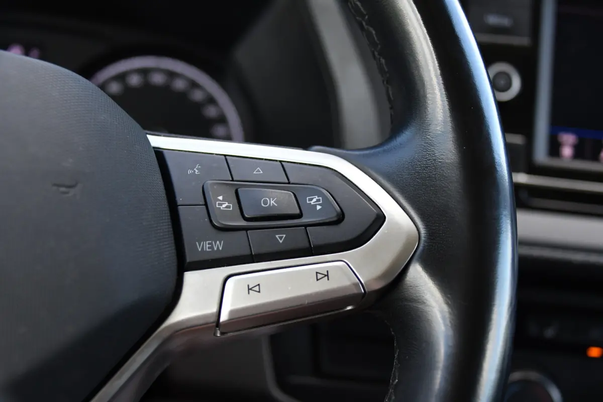 2.0 TDI L1H1 30 Bulli Edition Adaptieve Cruise, Camera, Carplay, LED, Stoelverwarming, Standkachel, 150pk, Trekhaak, Uniek!