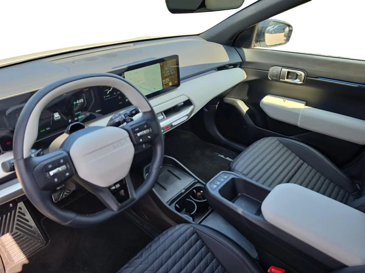 GT-Line Business Edition 81.4 kWh | Keyless | Adaptive cruise control | Stoel + Stuur verwarming | Navigatie | Apple Carplay/Android Auto