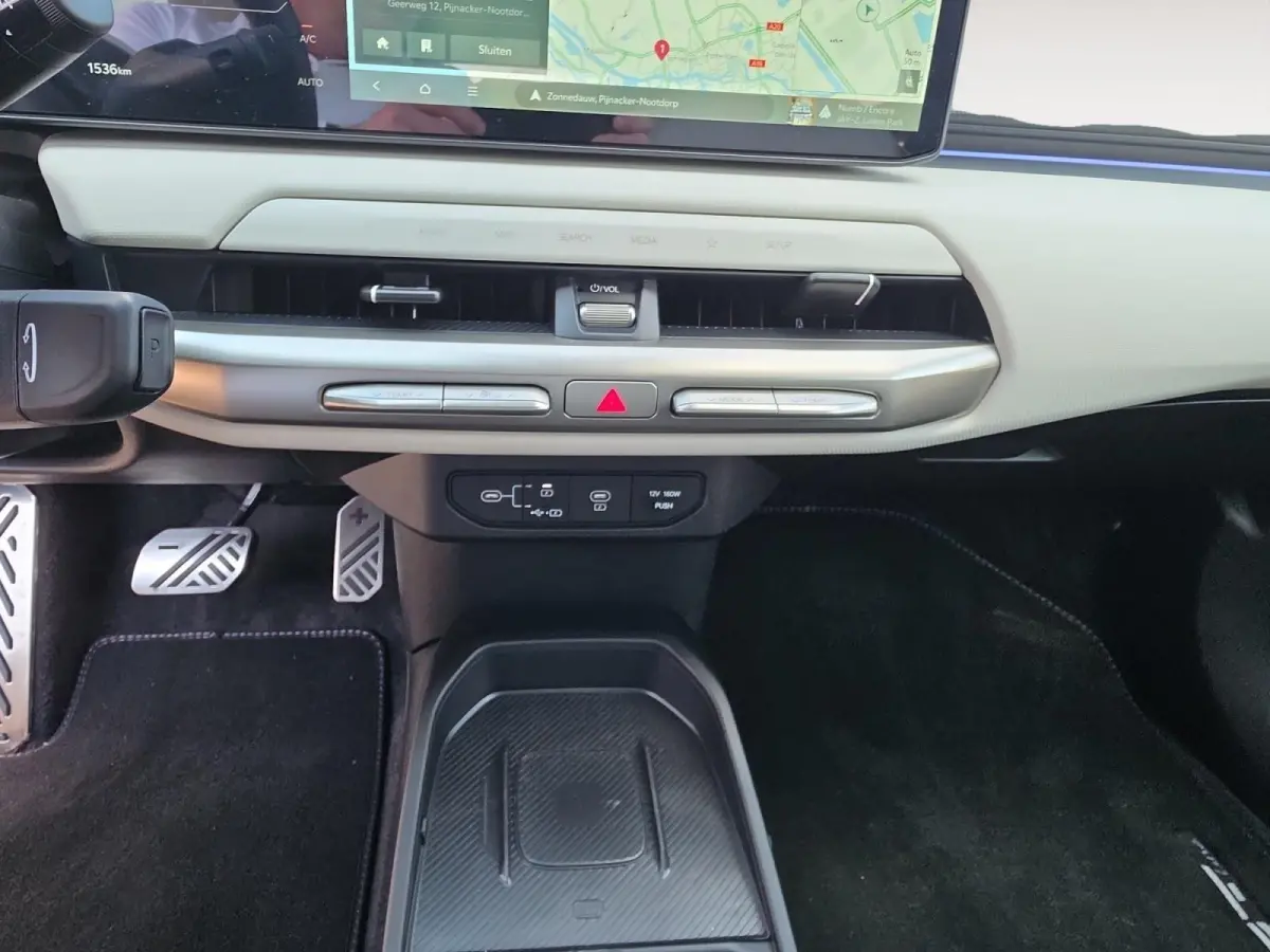 GT-Line Business Edition 81.4 kWh | Keyless | Adaptive cruise control | Stoel + Stuur verwarming | Navigatie | Apple Carplay/Android Auto