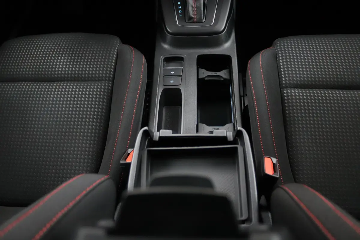 1.0 EcoBoost 155pk Automaat Hybrid ST Line | Winterpack | Navigatie | CarPlay/Android Auto | Cruise Control | LED | DAB | Sync 4 | Groot Scherm