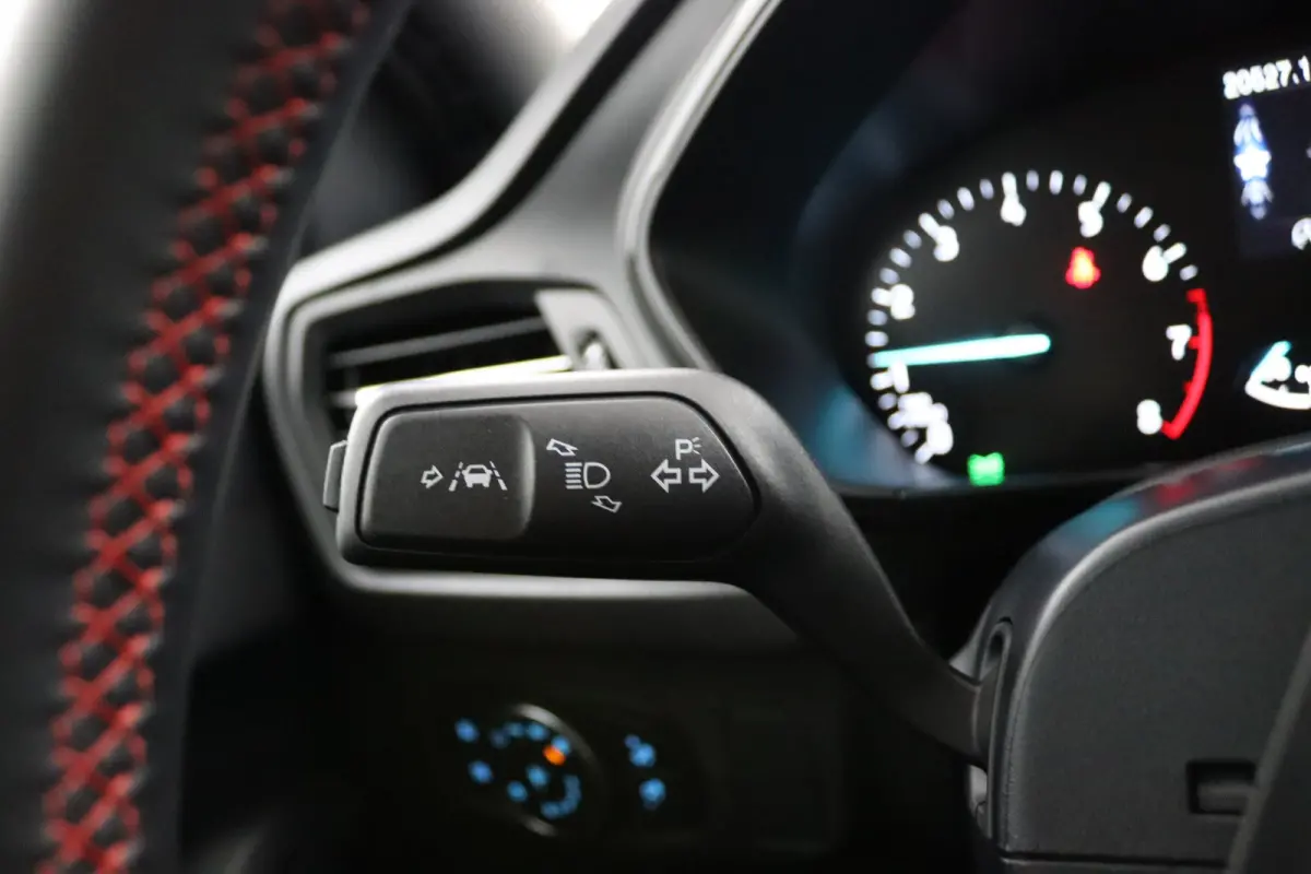 1.0 EcoBoost 155pk Automaat Hybrid ST Line | Winterpack | Navigatie | CarPlay/Android Auto | Cruise Control | LED | DAB | Sync 4 | Groot Scherm