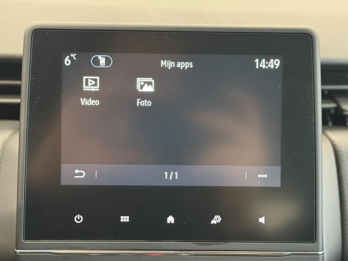 1.0 TCe 90 Equilibre Airco Navigatie Cruise Control Full LED Carplay Premium Color NL Auto met historie!