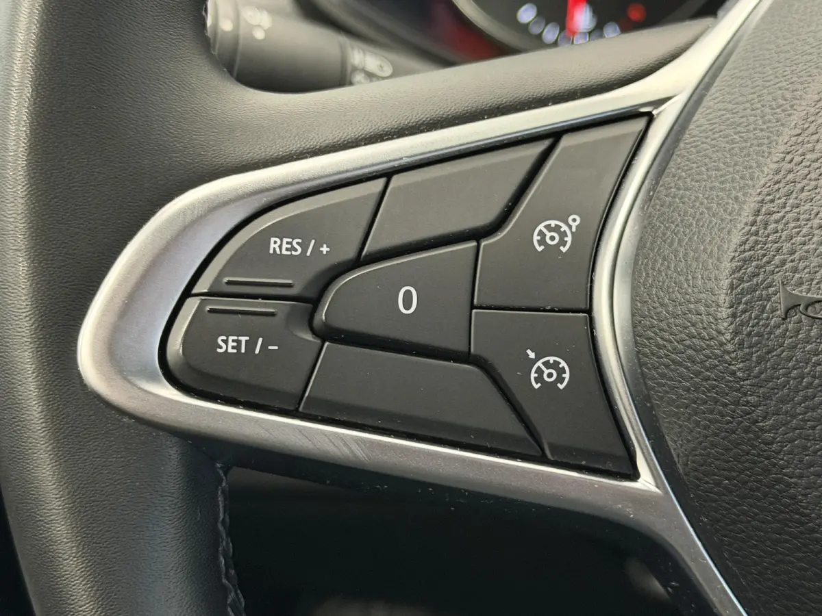 1.0 TCe 90 Equilibre Airco Navigatie Cruise Control Full LED Carplay Premium Color NL Auto met historie!