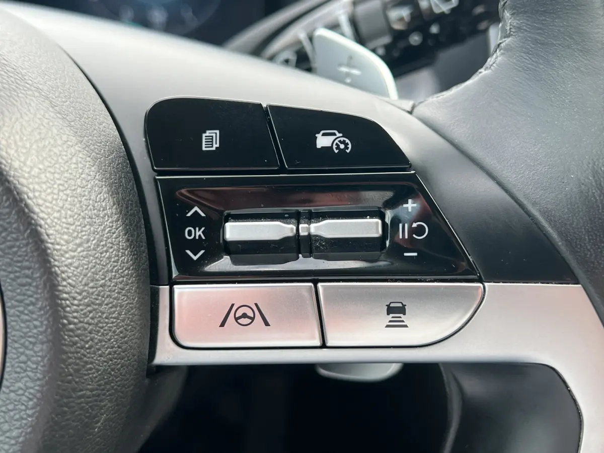 1.6 T-GDI 265pk PHEV Comfort Smart 4WD | Climate | Camera | Carplay | Keyless | Navigatie | Full - Led | Elek. Klep | Winterpakket | 19" Lichtmetaal | Krell Audio | Digitale Cockpit | Parkee