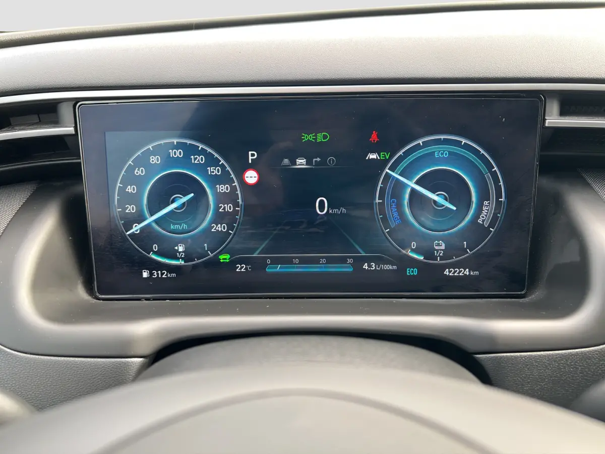1.6 T-GDI 265pk PHEV Comfort Smart 4WD | Climate | Camera | Carplay | Keyless | Navigatie | Full - Led | Elek. Klep | Winterpakket | 19" Lichtmetaal | Krell Audio | Digitale Cockpit | Parkee