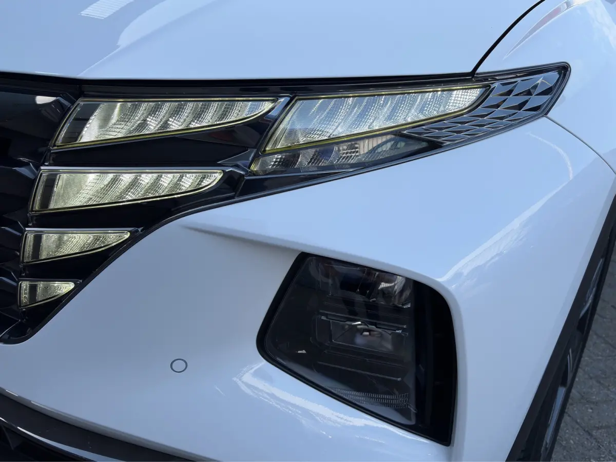 1.6 T-GDI 265pk PHEV Comfort Smart 4WD | Climate | Camera | Carplay | Keyless | Navigatie | Full - Led | Elek. Klep | Winterpakket | 19" Lichtmetaal | Krell Audio | Digitale Cockpit | Parkee