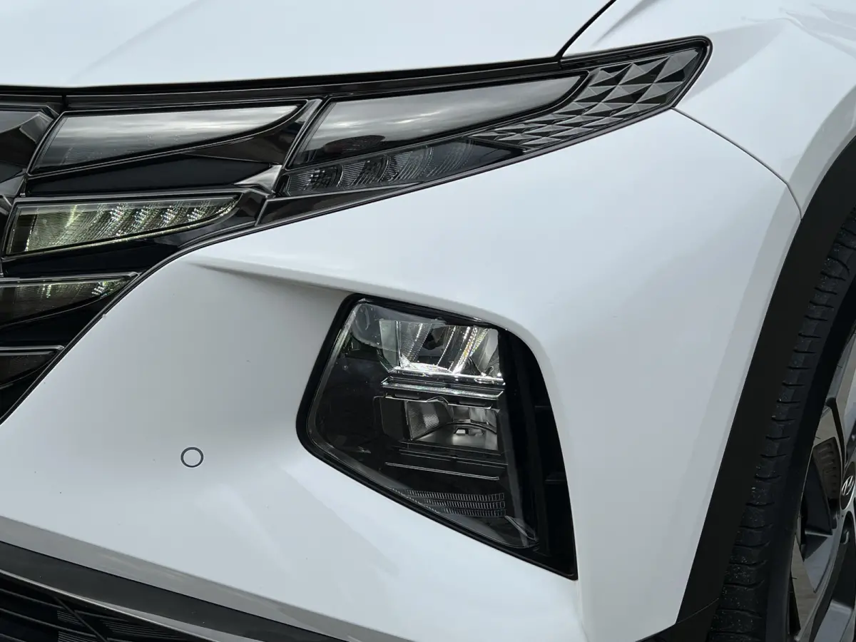 1.6 T-GDI PHEV Comfort Smart 4WD | Climate | Camera | Carplay | Keyless | Navigatie | Full - Led | Elek. Klep | Winterpakket | 19" Lichtmetaal | Digitale Cockpit | Parkeer Assistent | Adapt.