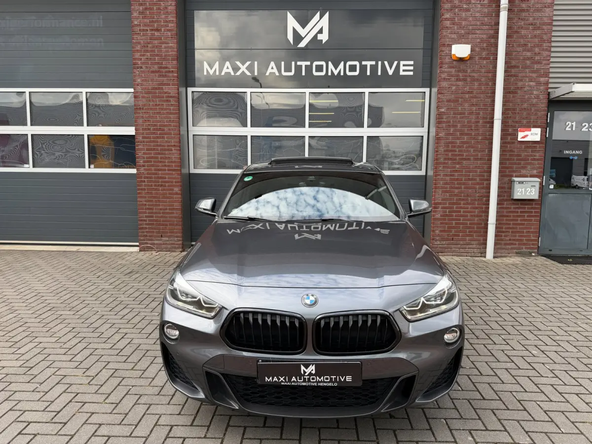SDrive20i M-Sport LED Pano Leder Camera Head-up H/K