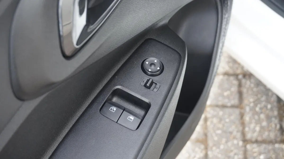 1.0 Comfort Apple Carplay/Android Auto