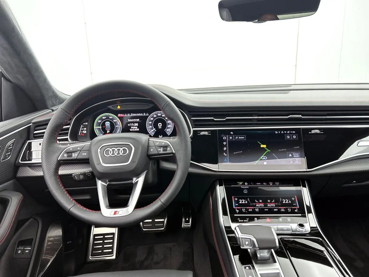 60 TFSI e quattro Pro Line S Competition 490 PK | S-line | 360 Camera | Panoramadak | Vierwielbesturing | Bang & Olufsen Advanced 3D | Climate Control | Navigatie | Trekhaak | Stoelverwarmin