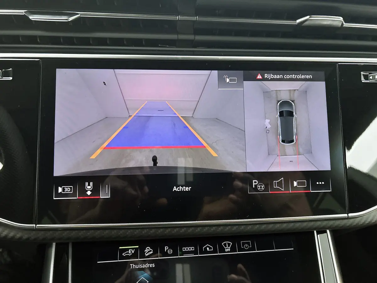 60 TFSI e quattro Pro Line S Competition 490 PK | S-line | 360 Camera | Panoramadak | Vierwielbesturing | Bang & Olufsen Advanced 3D | Climate Control | Navigatie | Trekhaak | Stoelverwarmin