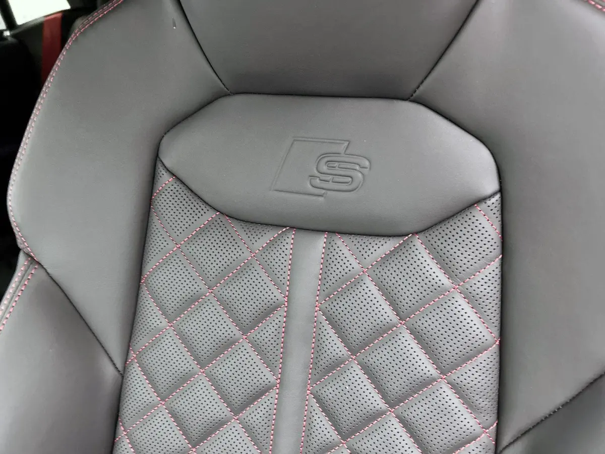 60 TFSI e quattro Pro Line S Competition 490 PK | S-line | 360 Camera | Panoramadak | Vierwielbesturing | Bang & Olufsen Advanced 3D | Climate Control | Navigatie | Trekhaak | Stoelverwarmin