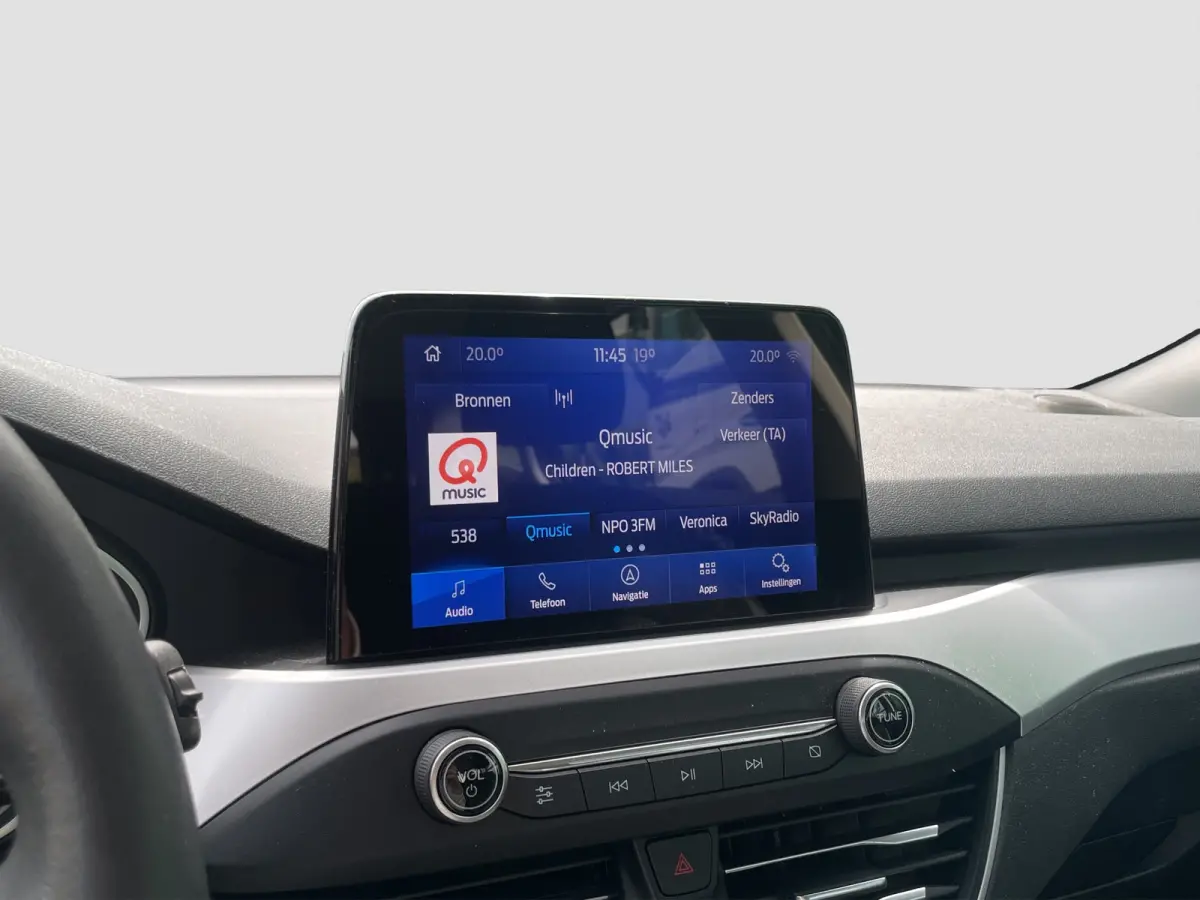 1.0 Trend | Climate Control | Apple Carplay | 17 inch | Cruise Control | Navigatie |