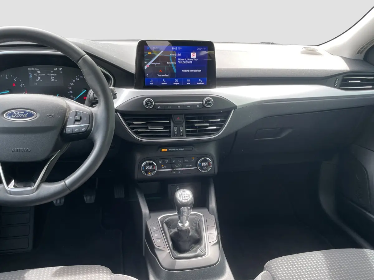 1.0 Trend | Climate Control | Apple Carplay | 17 inch | Cruise Control | Navigatie |
