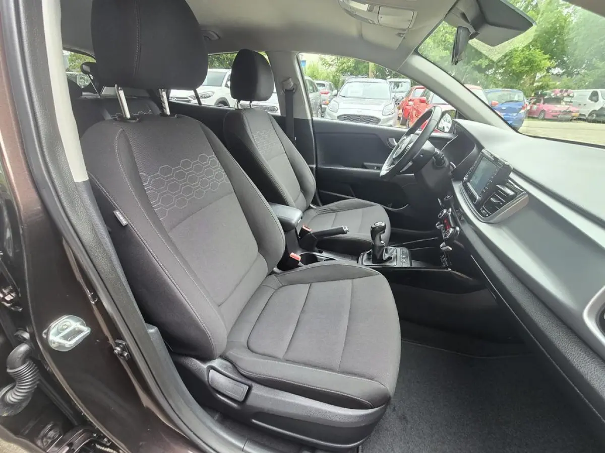 1.0 TGDI DynamicPlusLine Clima|Cruise|Camera|Keyless|Nap!!