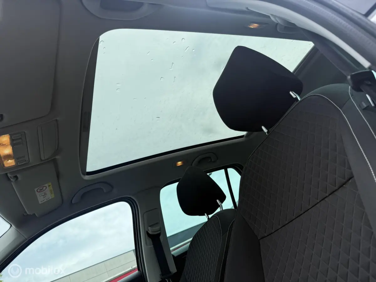 1.0 TSI Drive Panoramadak / Carplay