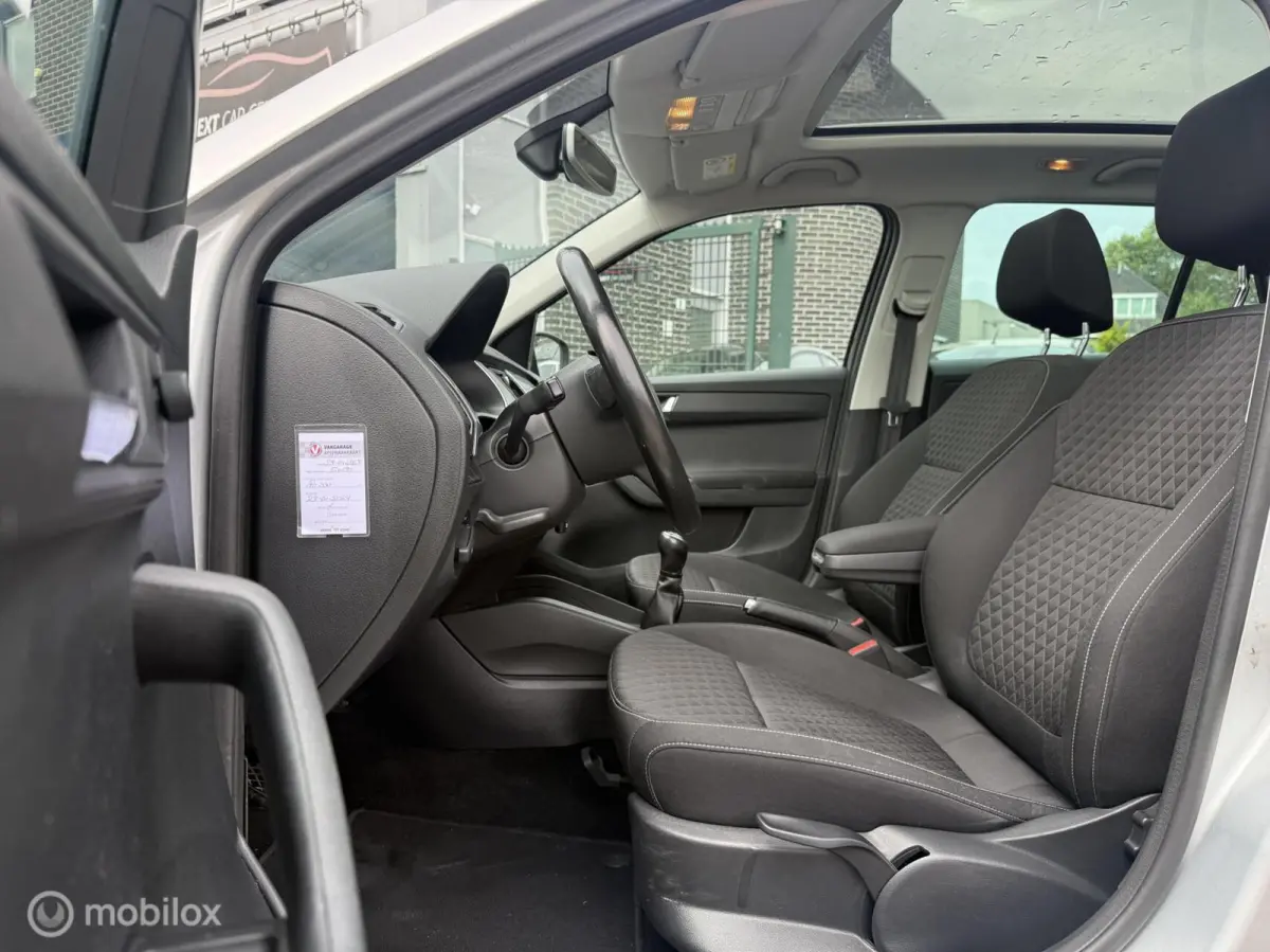 1.0 TSI Drive Panoramadak / Carplay