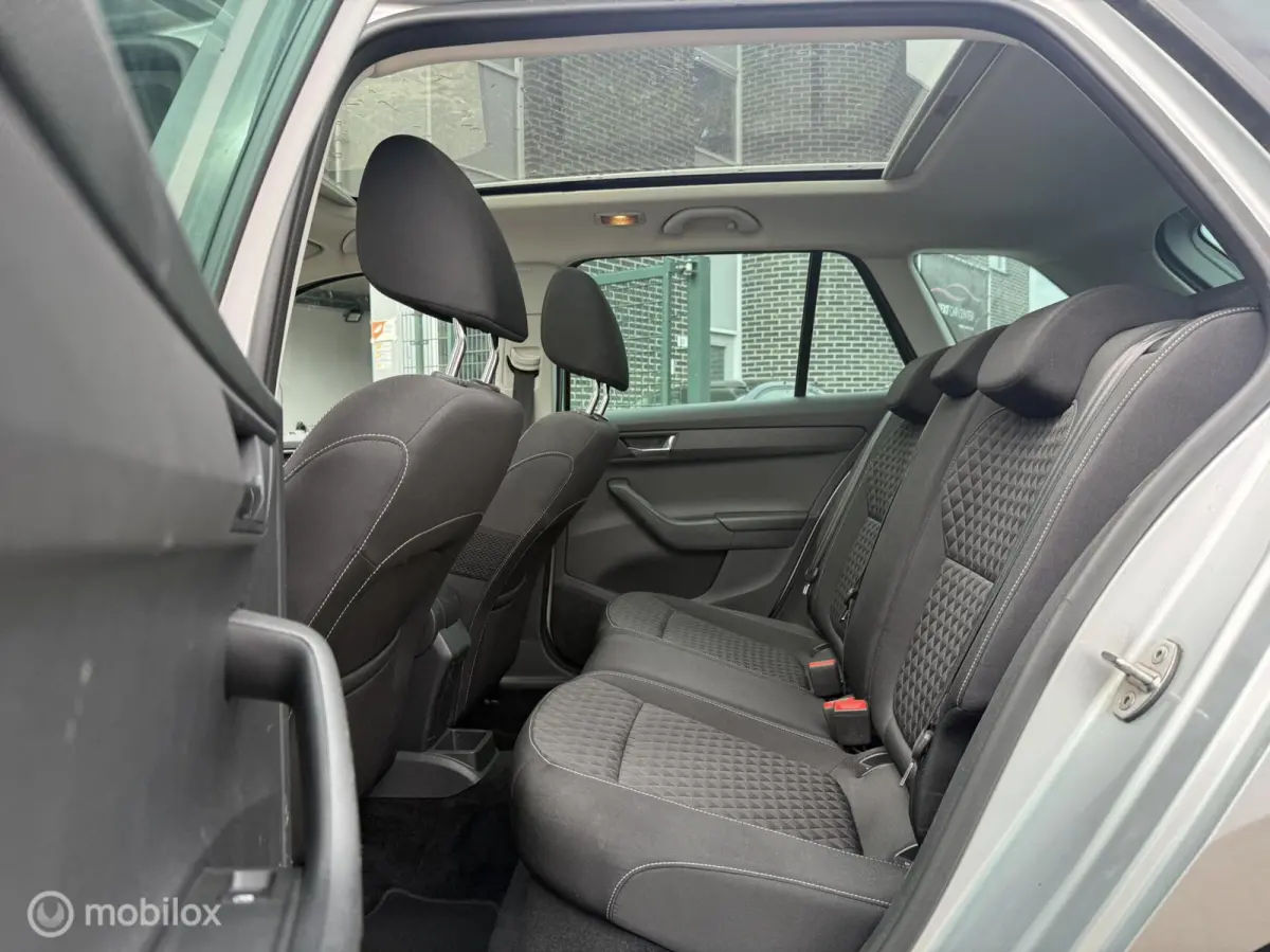 1.0 TSI Drive Panoramadak / Carplay