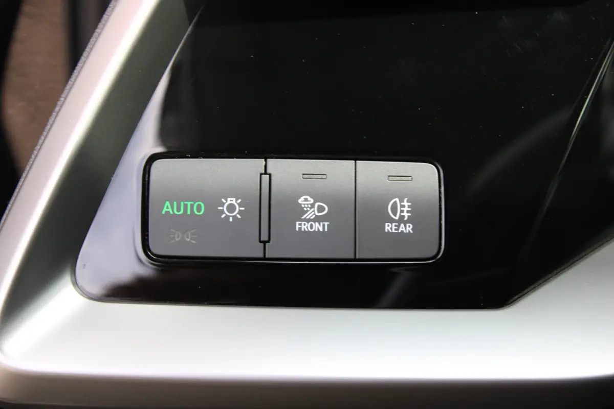 30 TFSI Advanced edition
