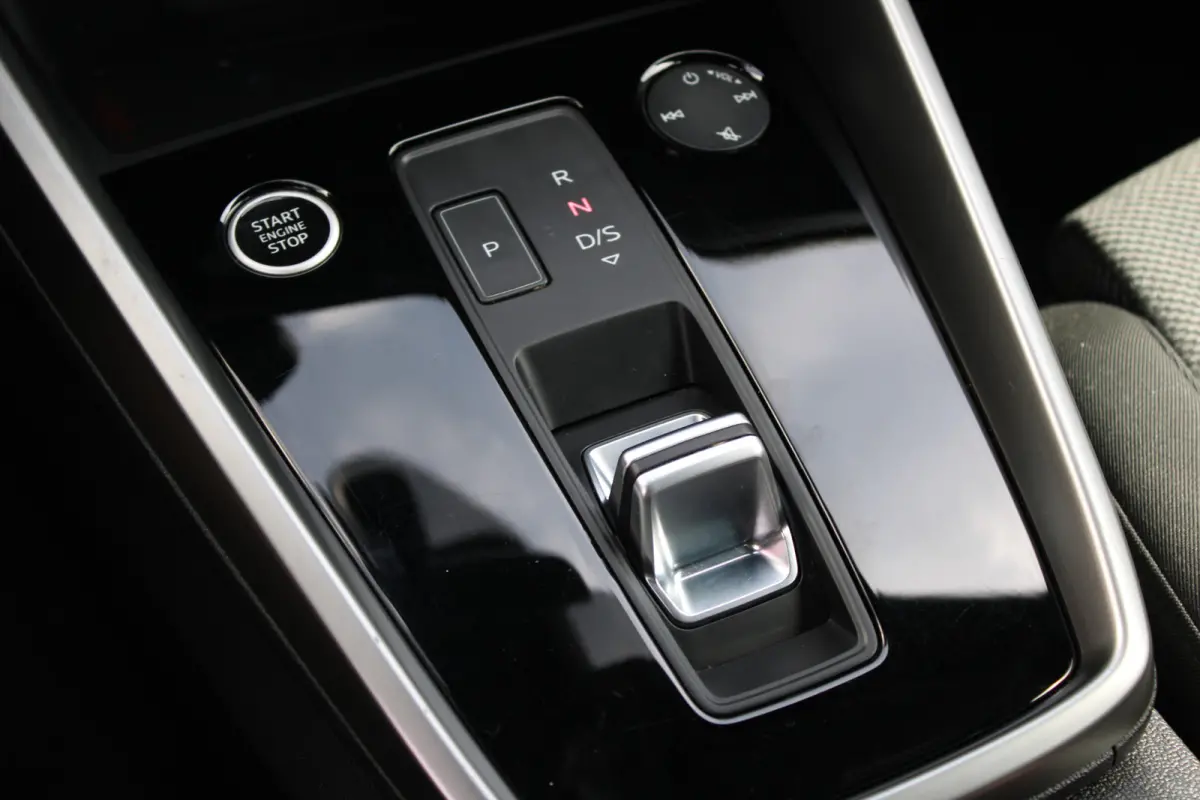 30 TFSI Advanced edition