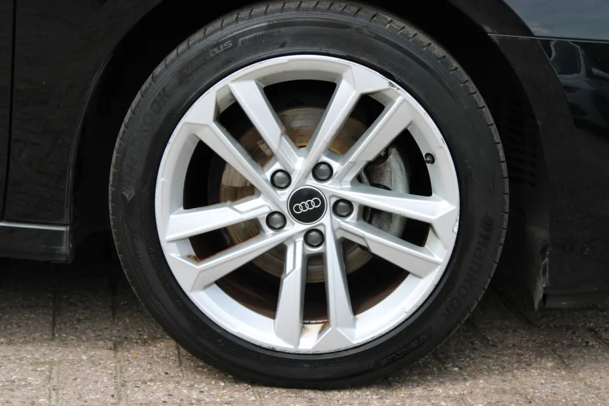 30 TFSI Advanced edition