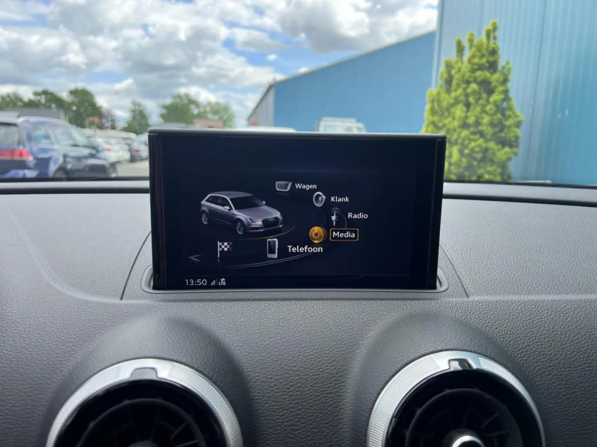 30 TFSI Sport Lease Edition Nieuwstaat!! NAV | CRUISE | LED | ECC | PDC | LMV'"17
