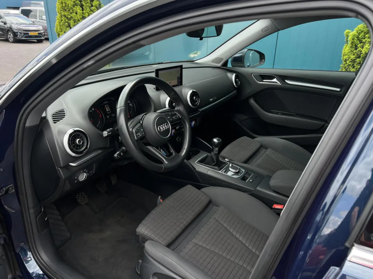 30 TFSI Sport Lease Edition Nieuwstaat!! NAV | CRUISE | LED | ECC | PDC | LMV'"17