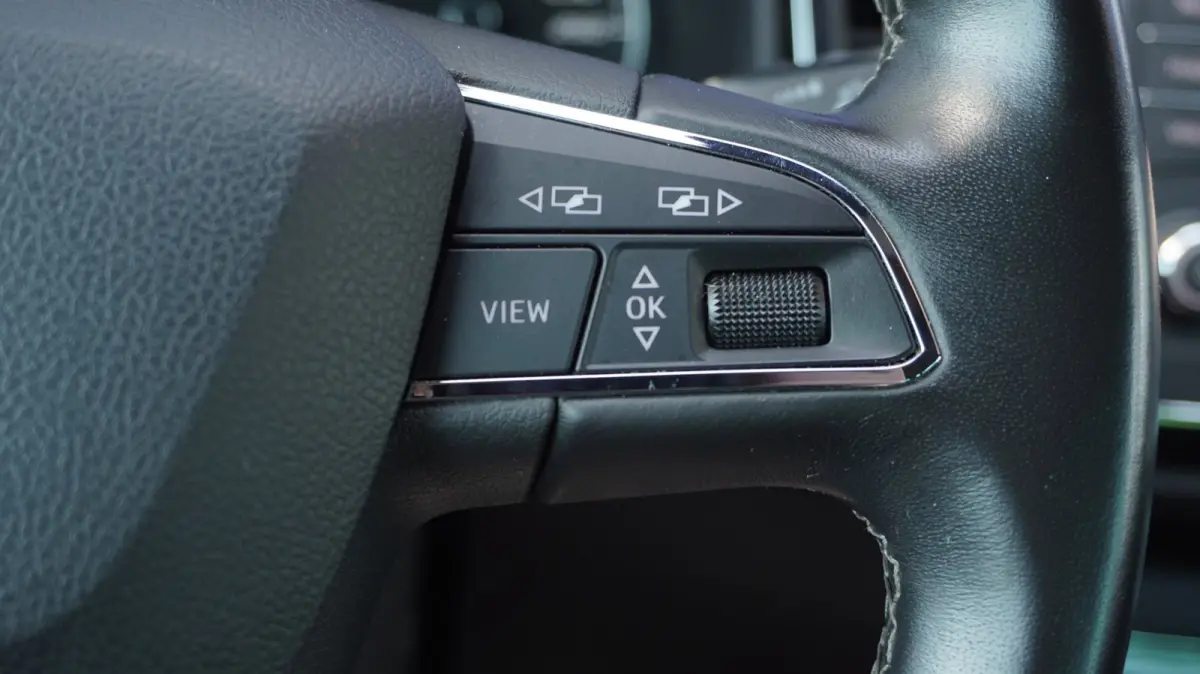 1.4 EcoTSI Xcellence TOP KWALITEIT 150PK+VOL-LEDER+XENON+NAVI+CAMERA+18"LMV = ZOMER AKTIE !