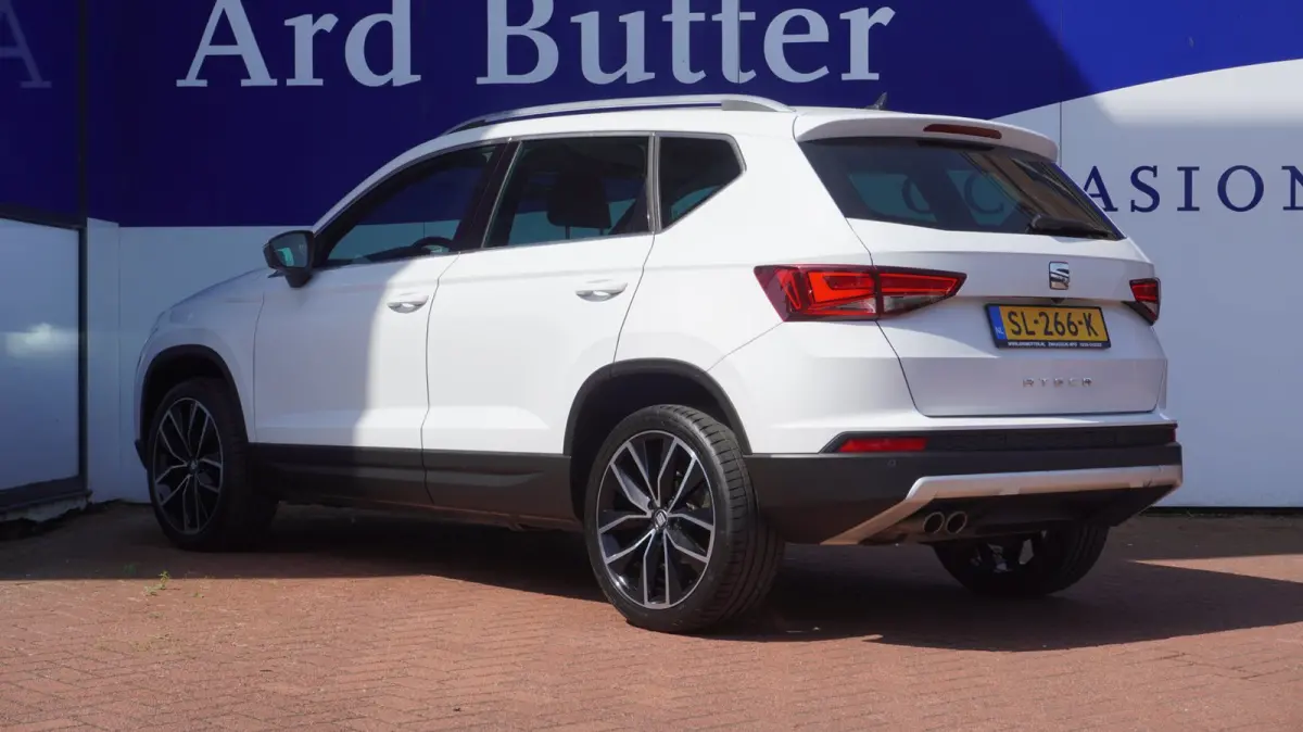 1.4 EcoTSI Xcellence TOP KWALITEIT 150PK+VOL-LEDER+XENON+NAVI+CAMERA+18"LMV = ZOMER AKTIE !