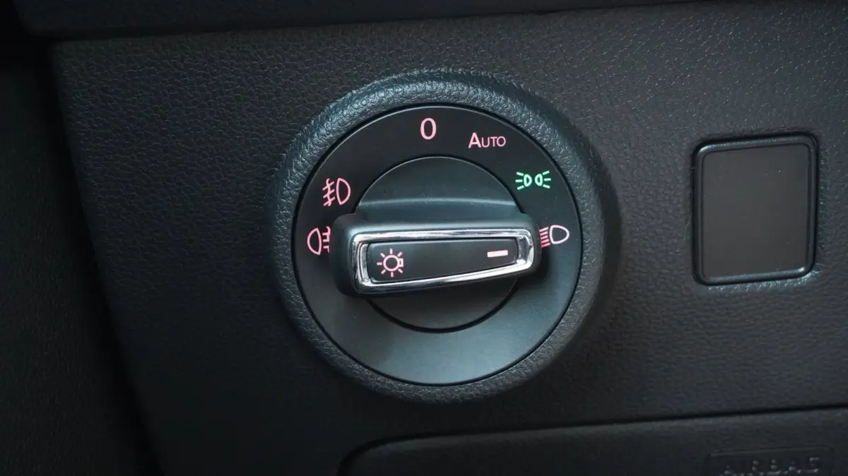 1.4 EcoTSI Xcellence TOP KWALITEIT 150PK+VOL-LEDER+XENON+NAVI+CAMERA+18"LMV = ZOMER AKTIE !